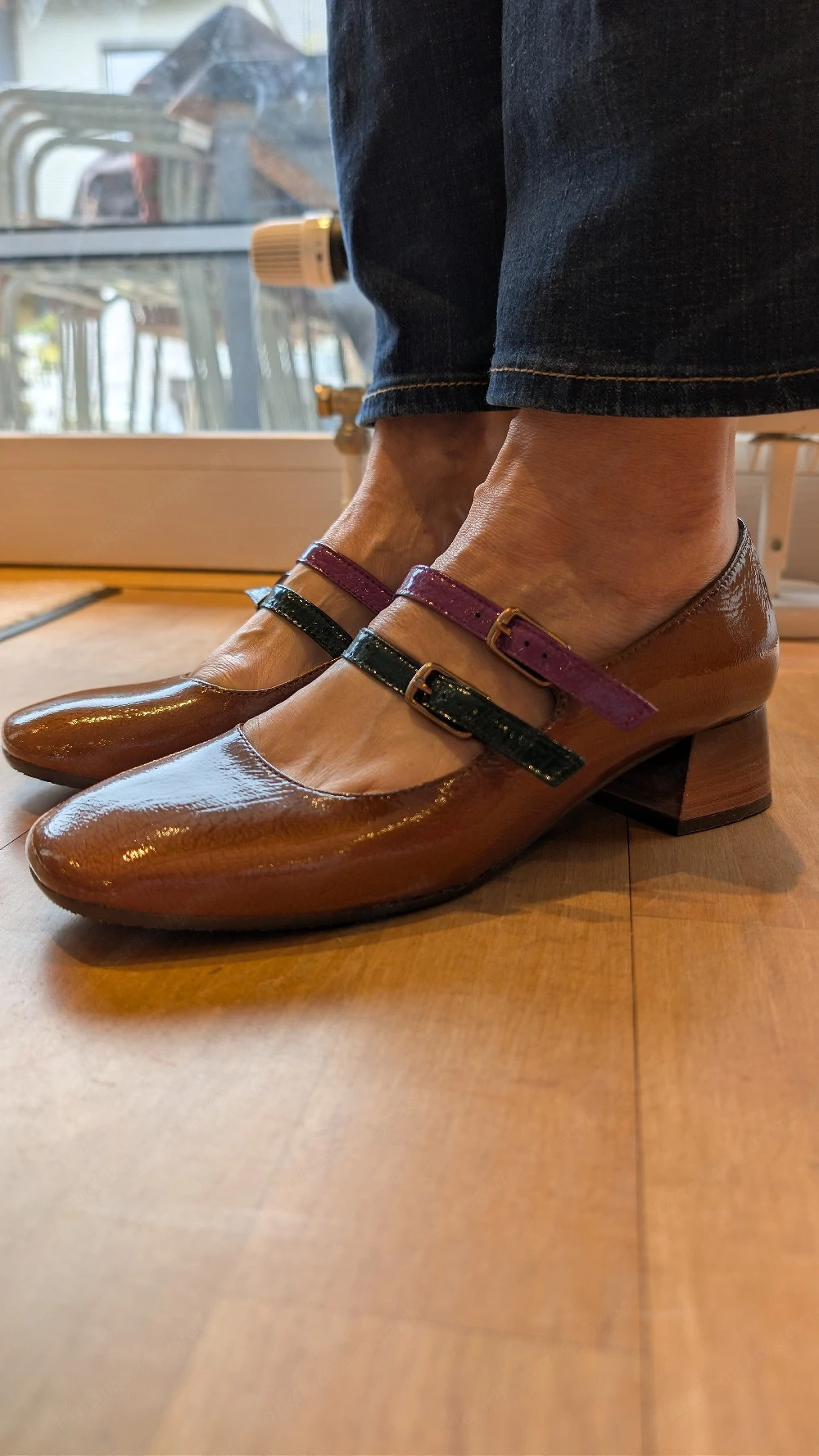 Hispanitas Pumps Neu