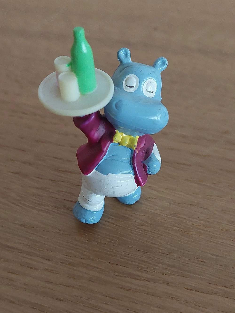 Ü - Ei Hippo Kellner