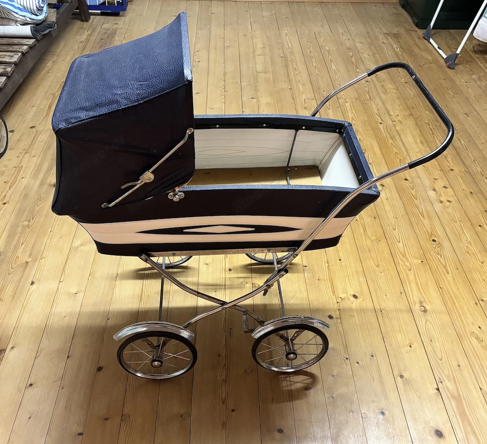 Vintage Puppenwagen 60er Jahre blau weiß   wunderschönes Deko & Sammlerstück