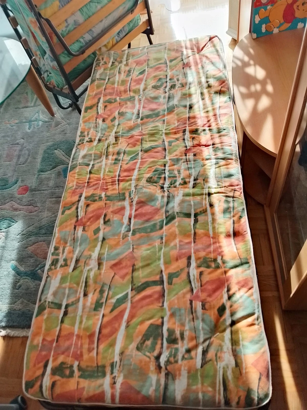 Notbett zu verschenken