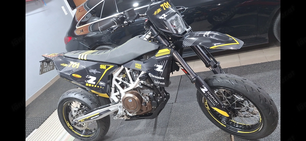 Motorrad Supermoto 701