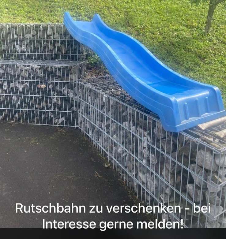 Rutschbahn zu verschenken