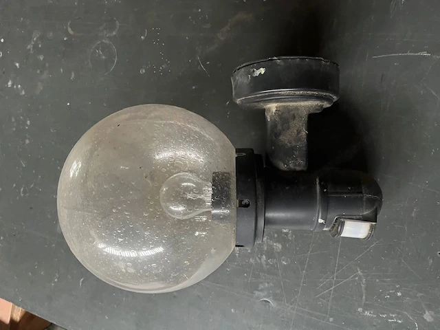 Aussenleuchte mit Bewegungsmelder