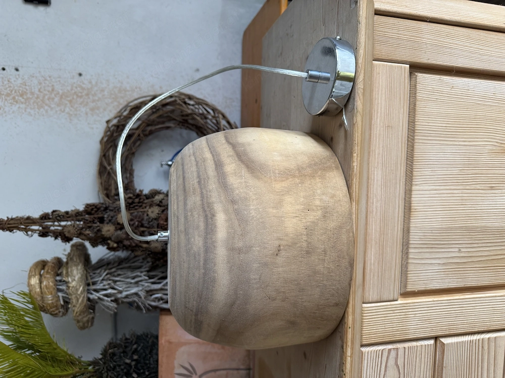 Hängelampe Vollholz