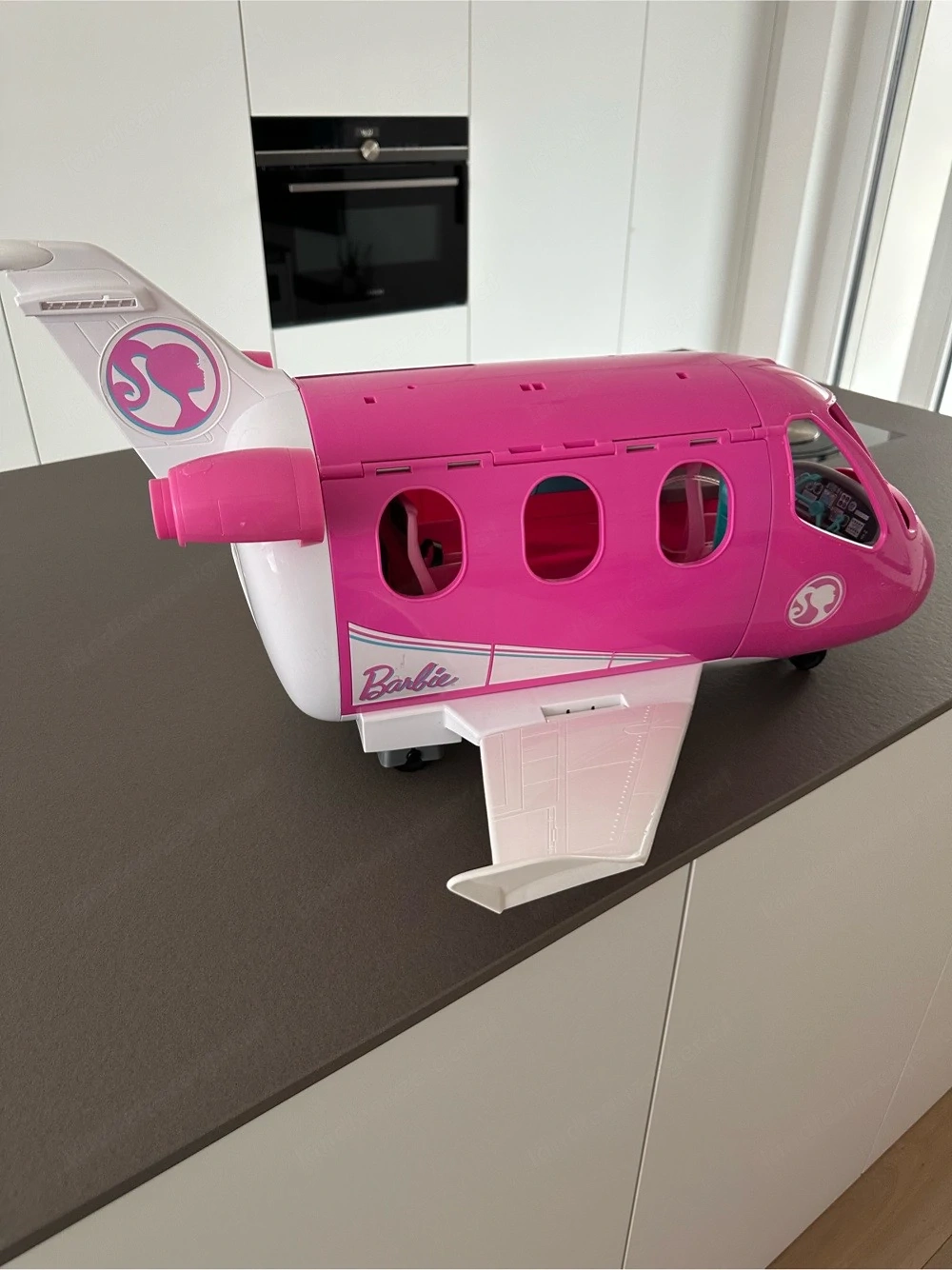 Barbie Flugzeug