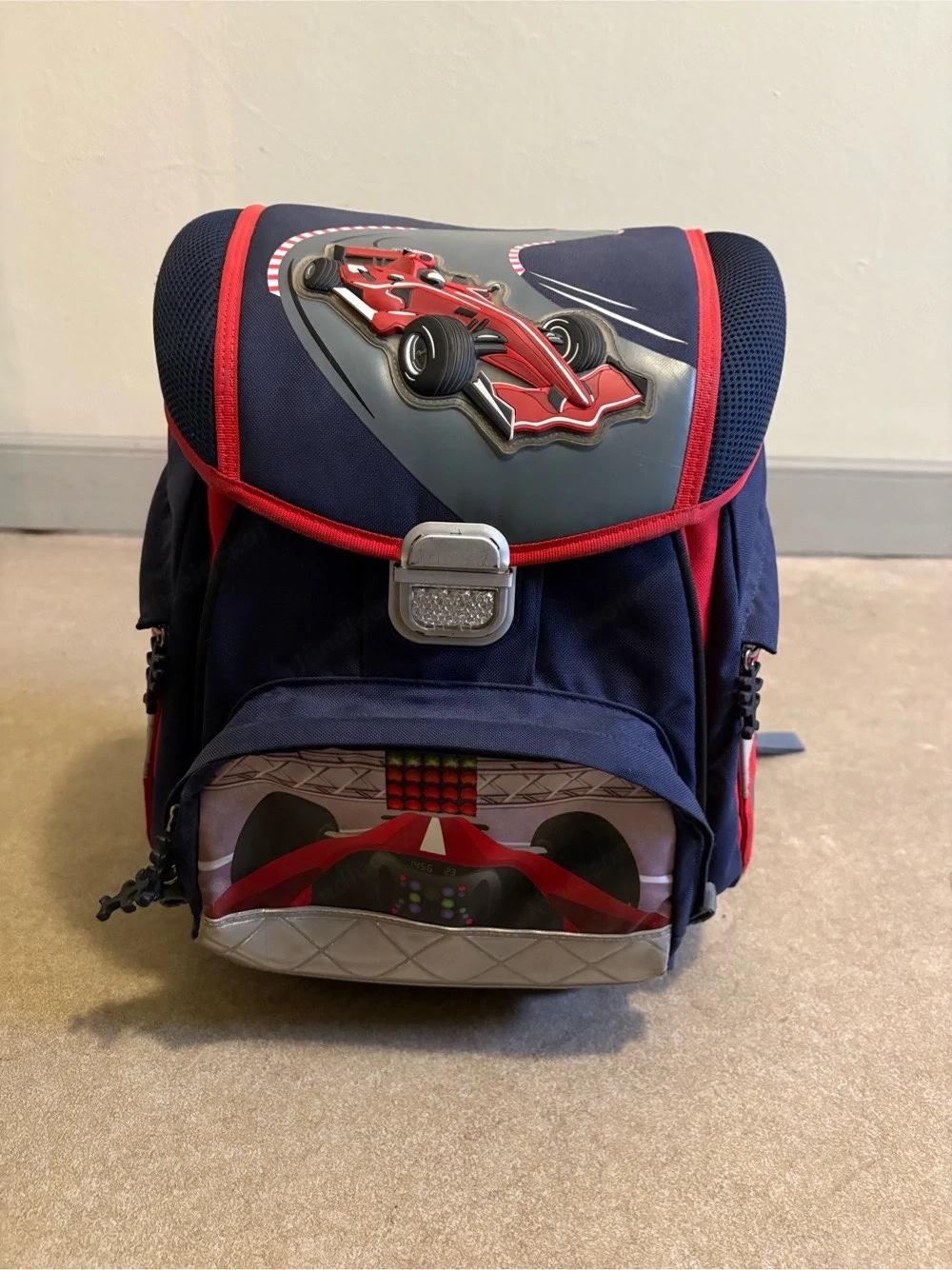 Step by Step Schultasche