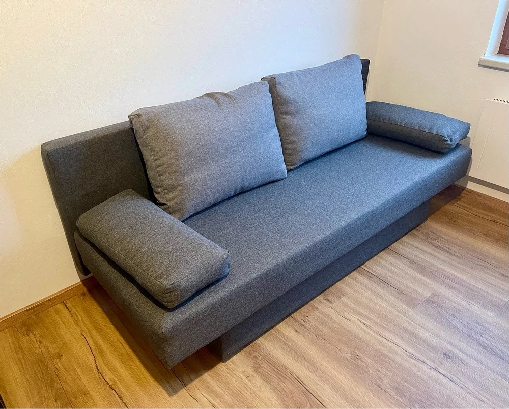 Schlafsofa mit Bettkasten