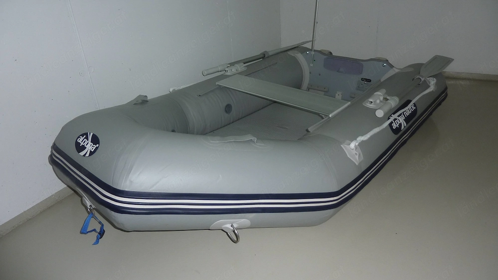 Schlauchboot mit Zubehör