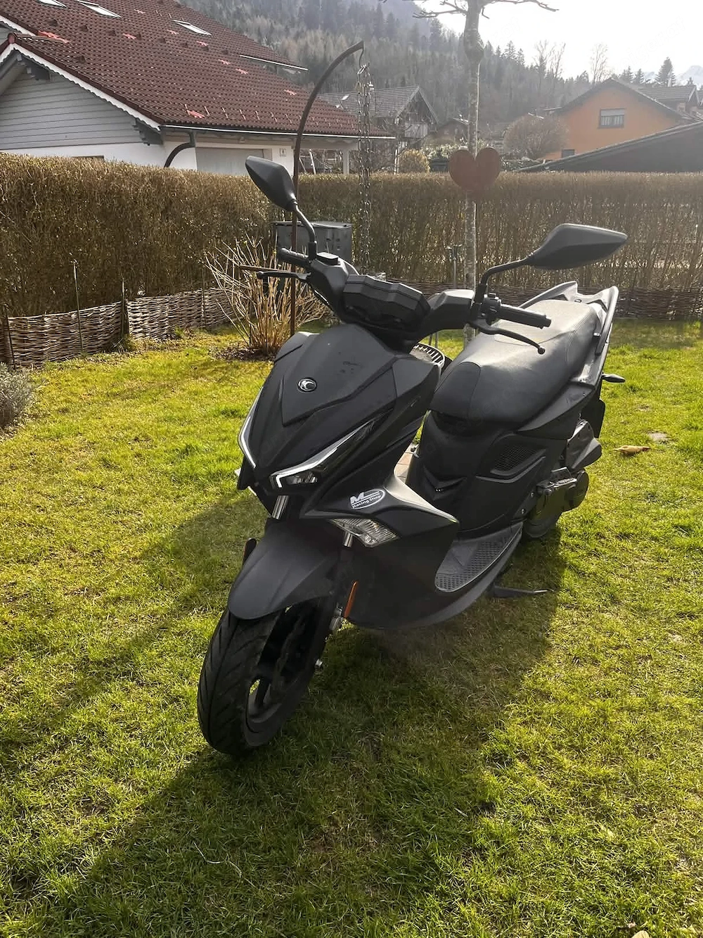 ymco Super 8 R 50 Moped Roller