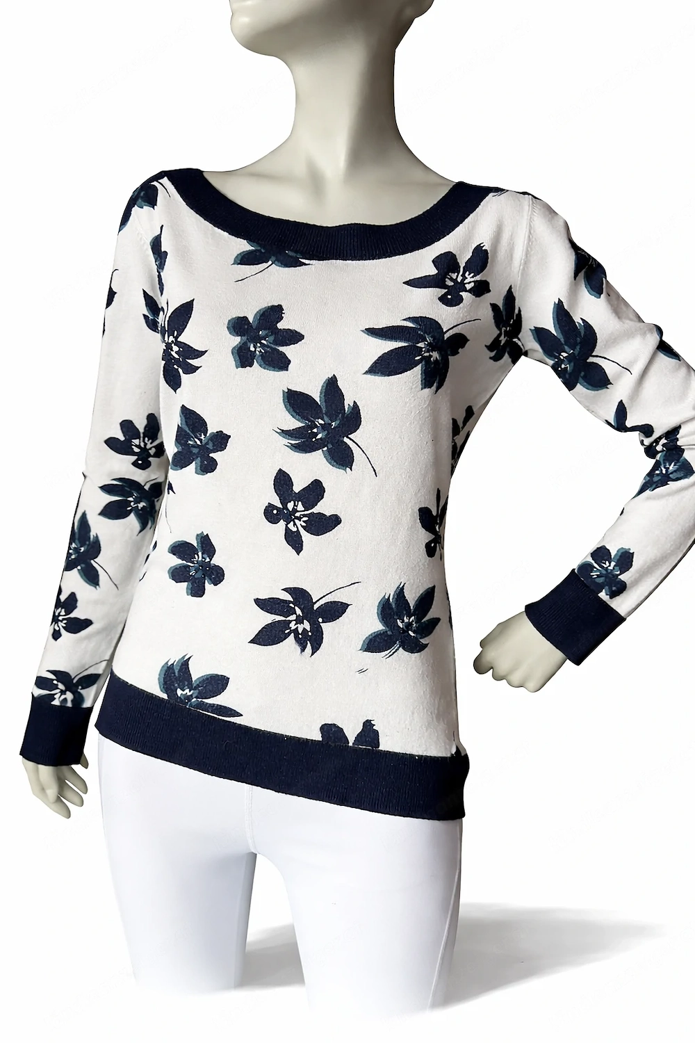 Damen Sommerpullover Gr. 38 weiß  blau mit Blumen & Strass - kaum getragen