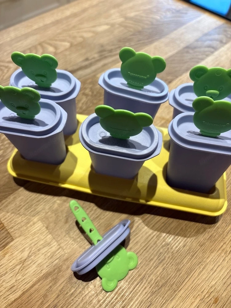 Eismacher Tupperware