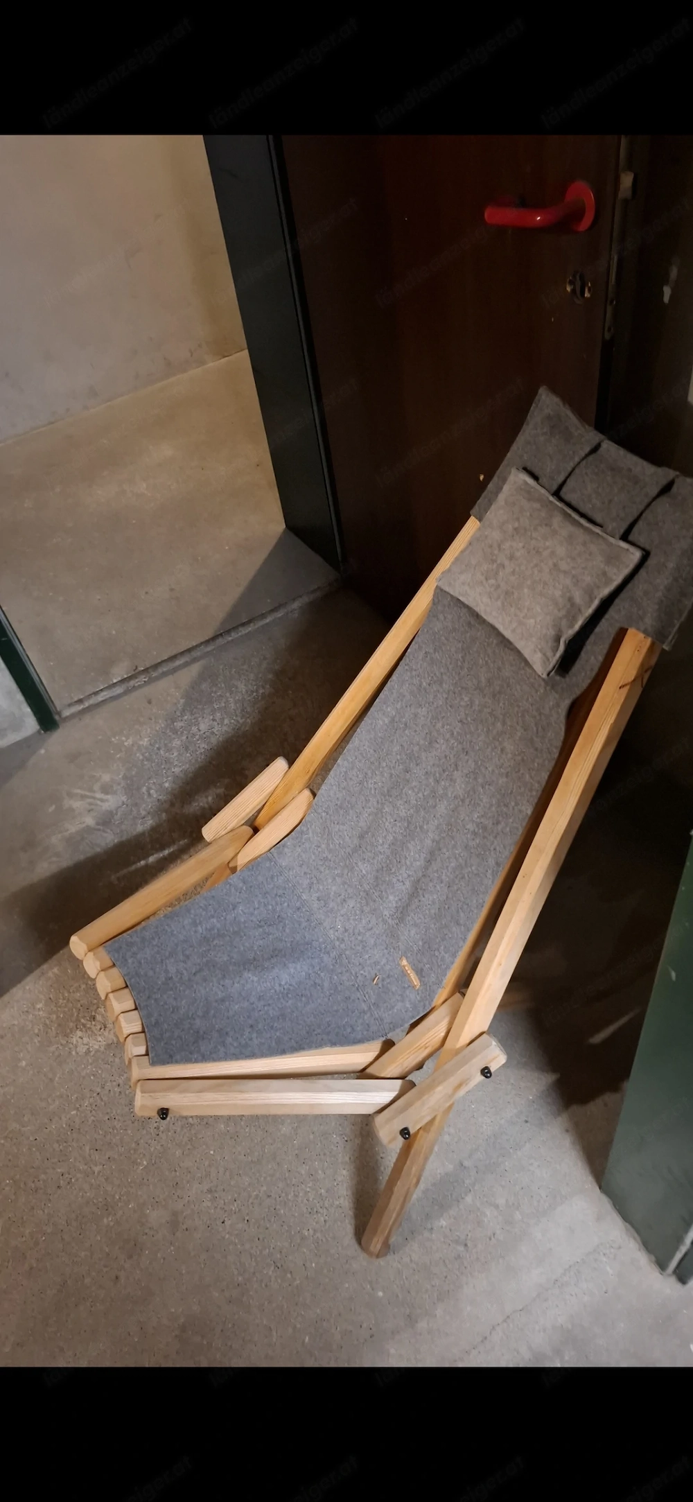 Relaxstuhl aus Holz mit Filz, Fertigung im Bregenzerwald