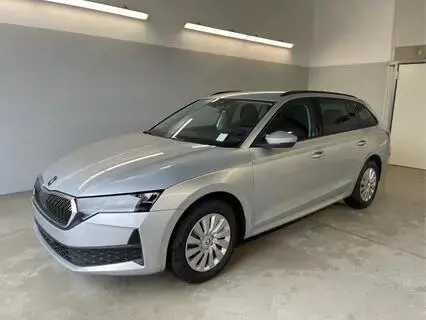 Skoda Octavia Combi Essence DSG AHK+Sitzheizung+App Connect 1.5 TSI...