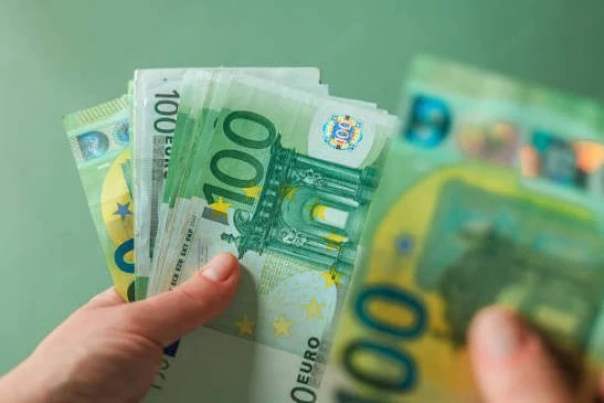 KREDIT: INVESTITIONEN Lösen Sie Ihre finanziellen Probleme und verwirklichen Sie Ihre Projekte 