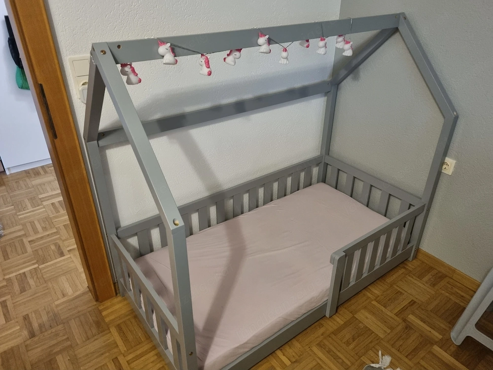 Kinderbett   grau   inkl. Matratze 