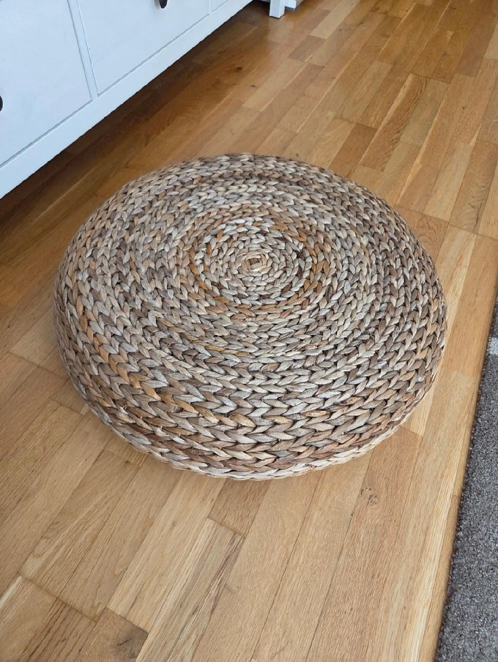 2  IKEA Alseda Hocker