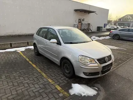 VW Polo 1,2 Benziner Vorgeführt bis Mai 26 + 4 Monate