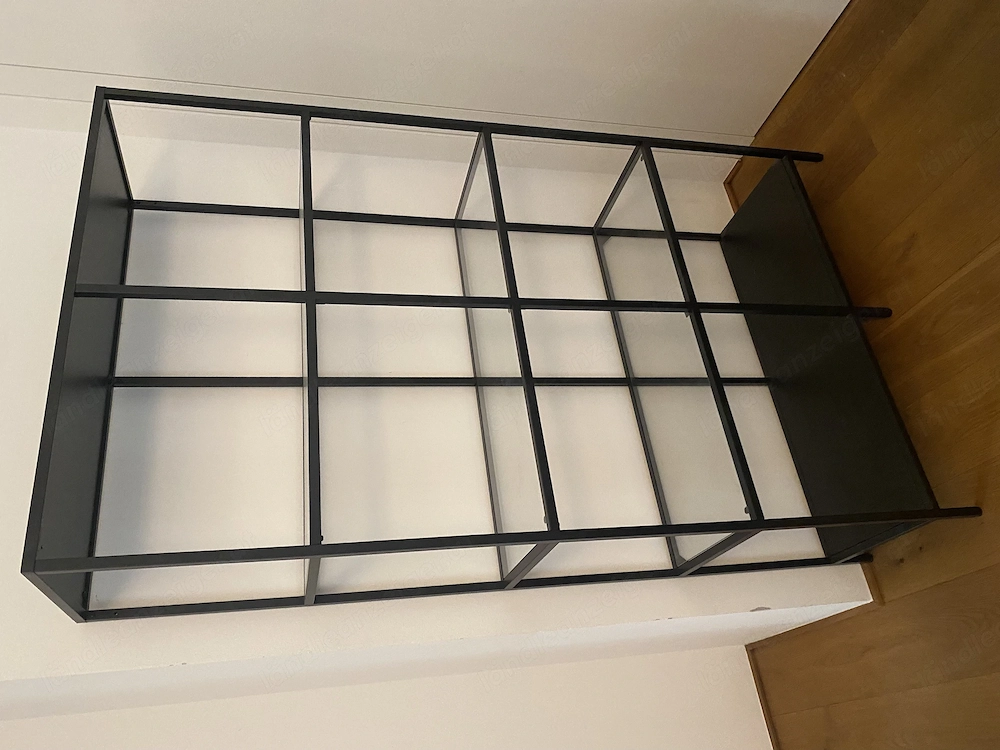 IKEA VITTSJÖ Regal schwarz Glas   wie neu