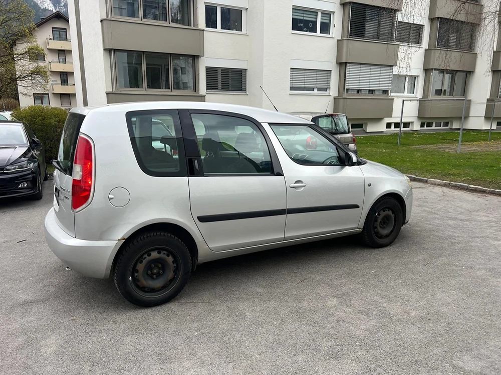 skoda roomster
