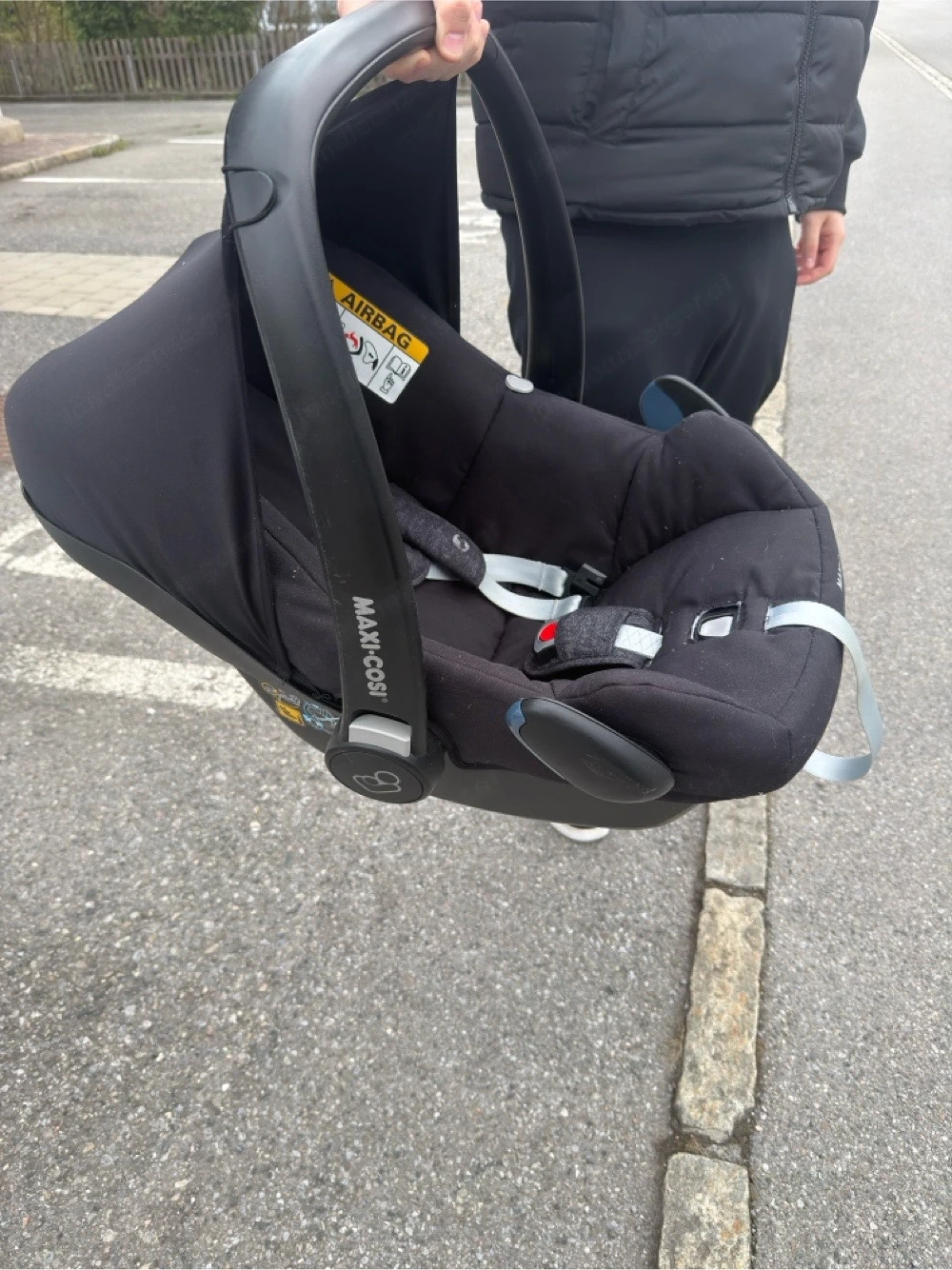 Maxi Cosi zu verschenken
