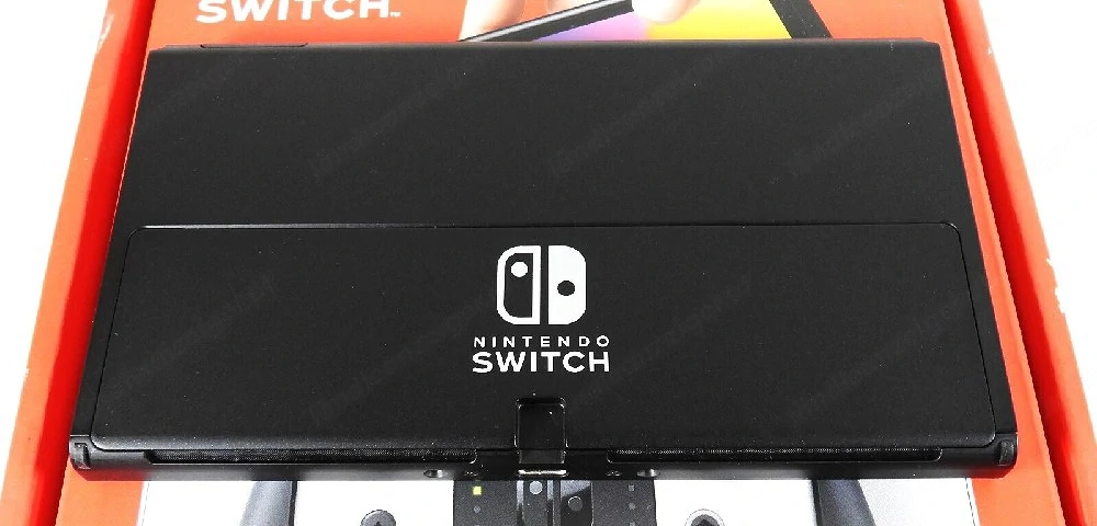 Nintendo Switch OLED-Modell 64GB Handheld-Spielekonsole Weiß neuwertig *
