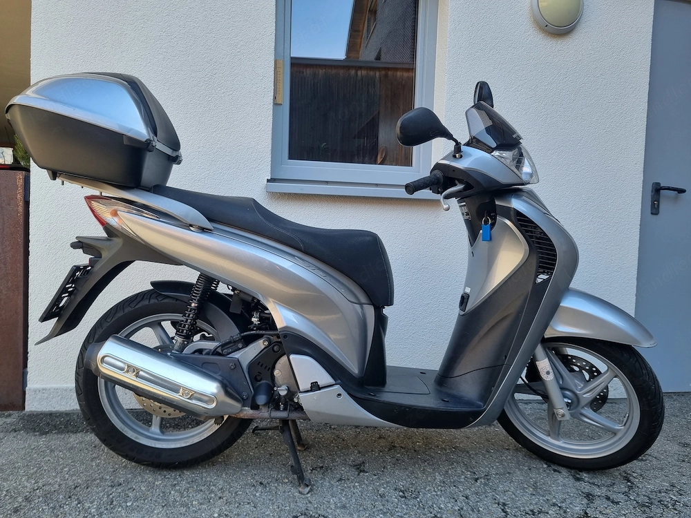 Leichtmotorrad Honda SH 125i