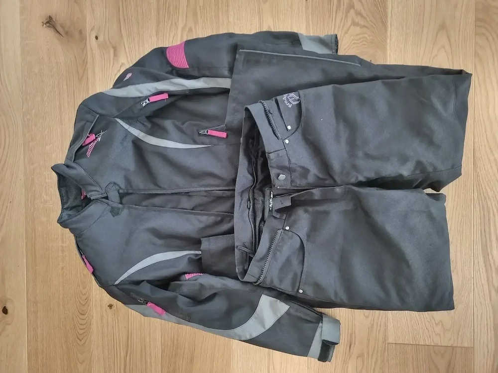 Damen Textil Motorradbekleidung Gr. 38
