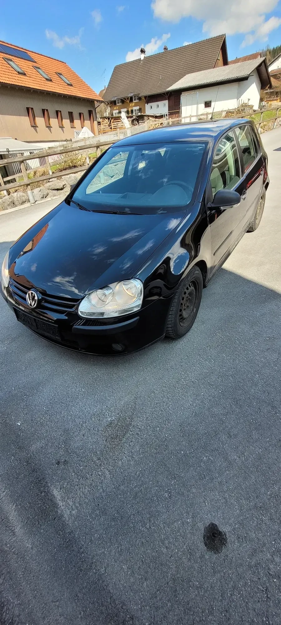 VW Golf schwarz