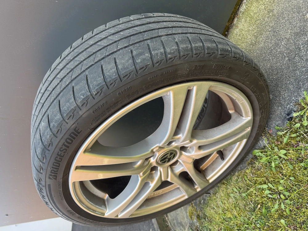 Alufelgen 18Zoll mit 225 40 18 Reifen