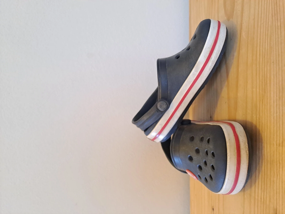 Crocs Kinder C8 (Größe 24 25)