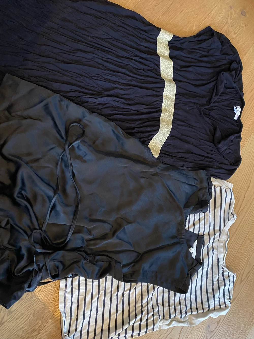 Umstandskleidung  Schwangerschaftskleidung Größe L Sommer - 8 Teile