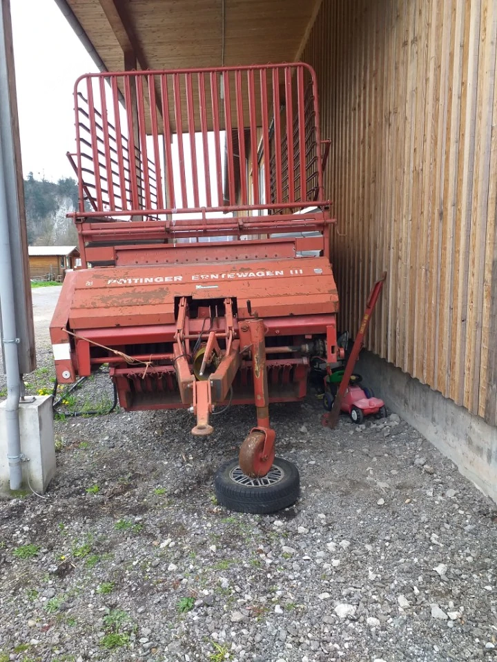 Ladewagen Pöttinger