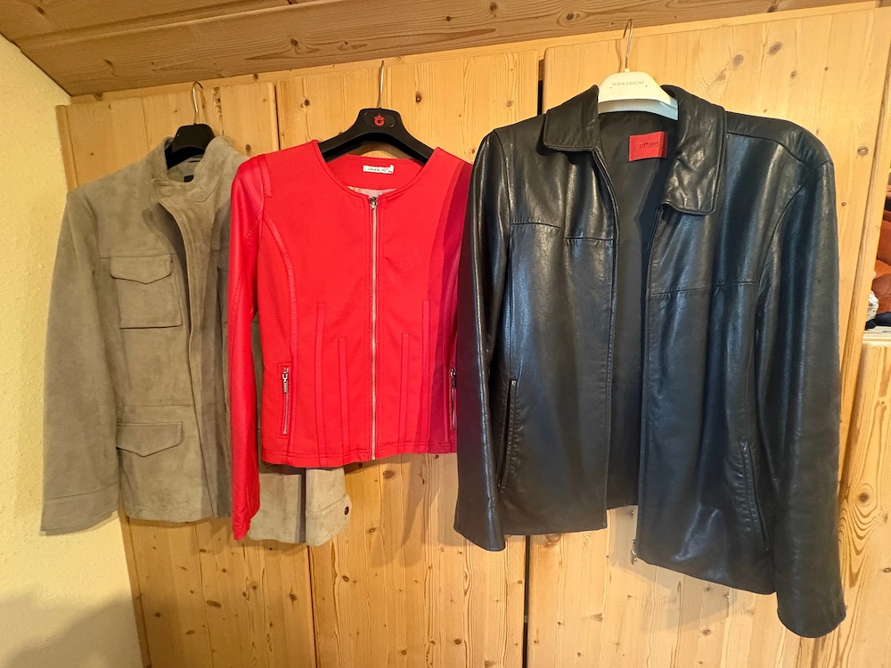 Lederjacken 1x Damen 2 x Herren