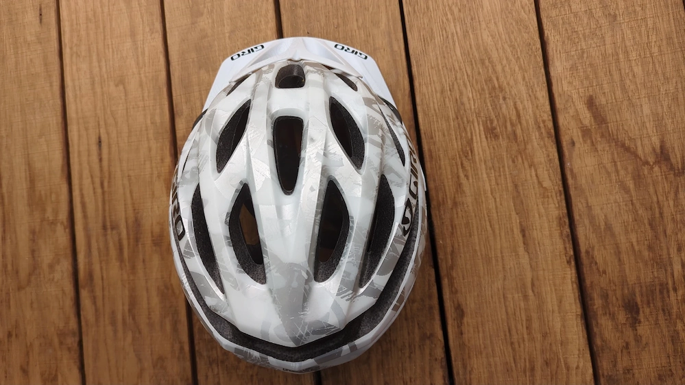 Verkaufe Fahrradhelm Damengrösse 51-56