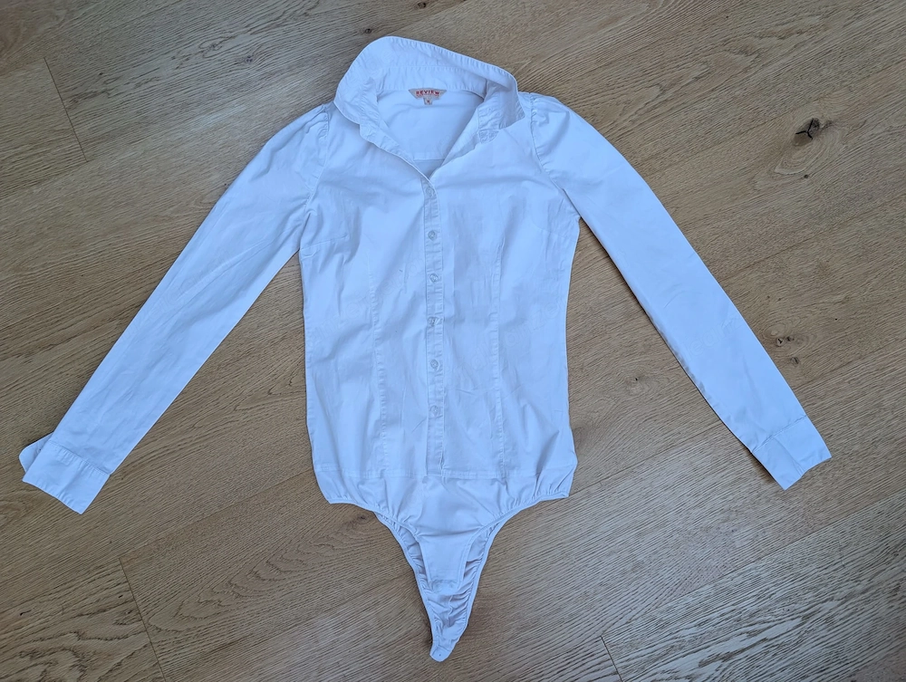 Weiße Body-Bluse von Review   Größe M 