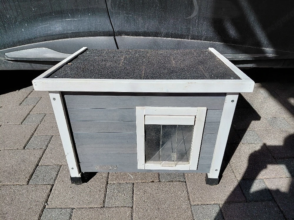 Katzenhaus, Outdoor Haus