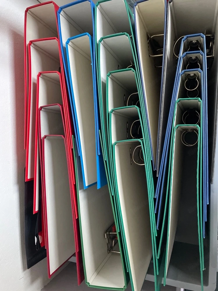 Ordner und Mappen NEUwertig