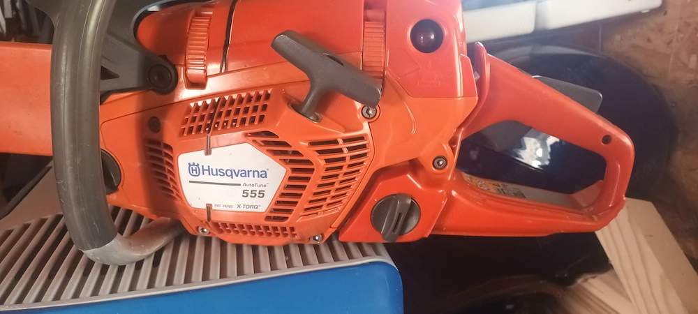 Motorsäge  555 Husqarna