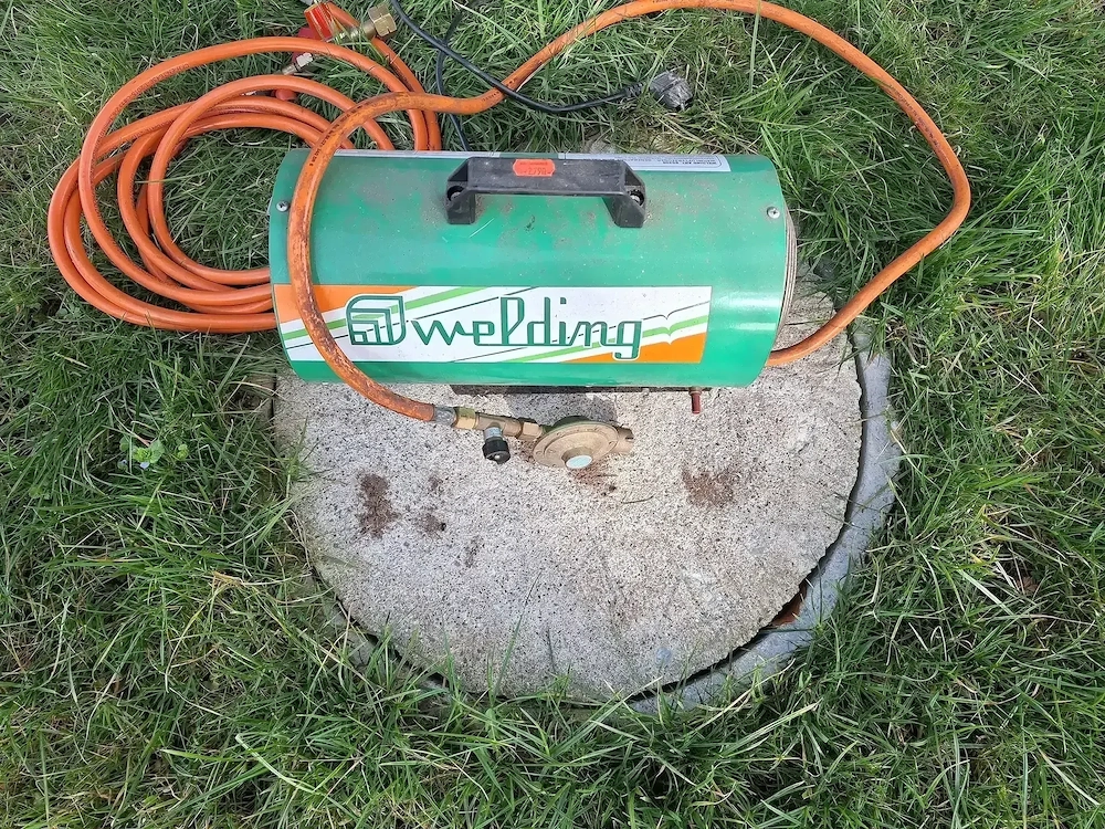 Warmlufterzeuger welding