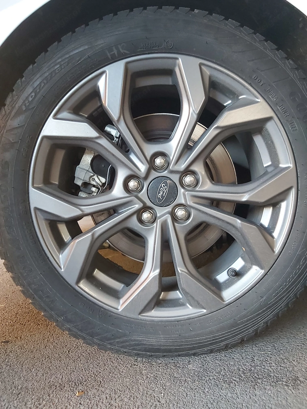 Alufelgen Ford  mit Ganzjahresreifen