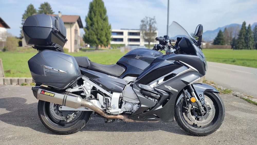 Yamaha FJR 1300 top Zustand