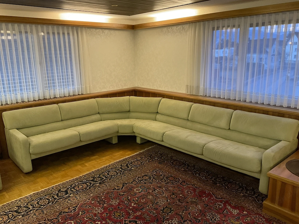 Ecksofa (3-teilig)   grün, guter Zustand