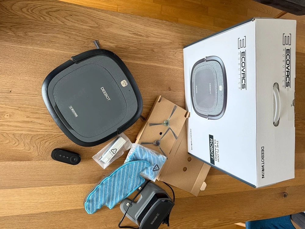 Saug- und Waschroboter