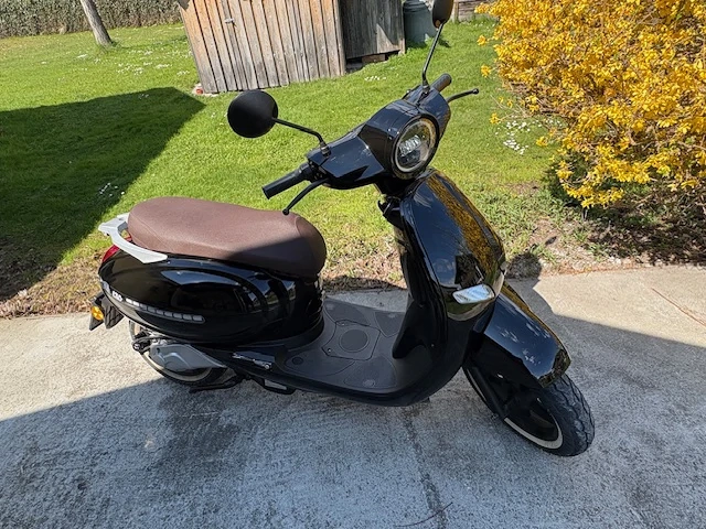E.F.O. ET5000, schwarz, E-Motorroller, neuwertig