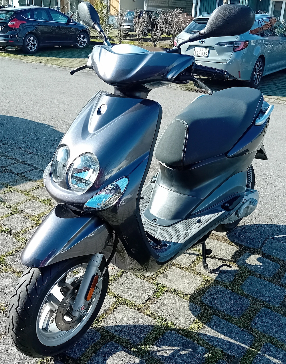 Neos YN50 Yamaha