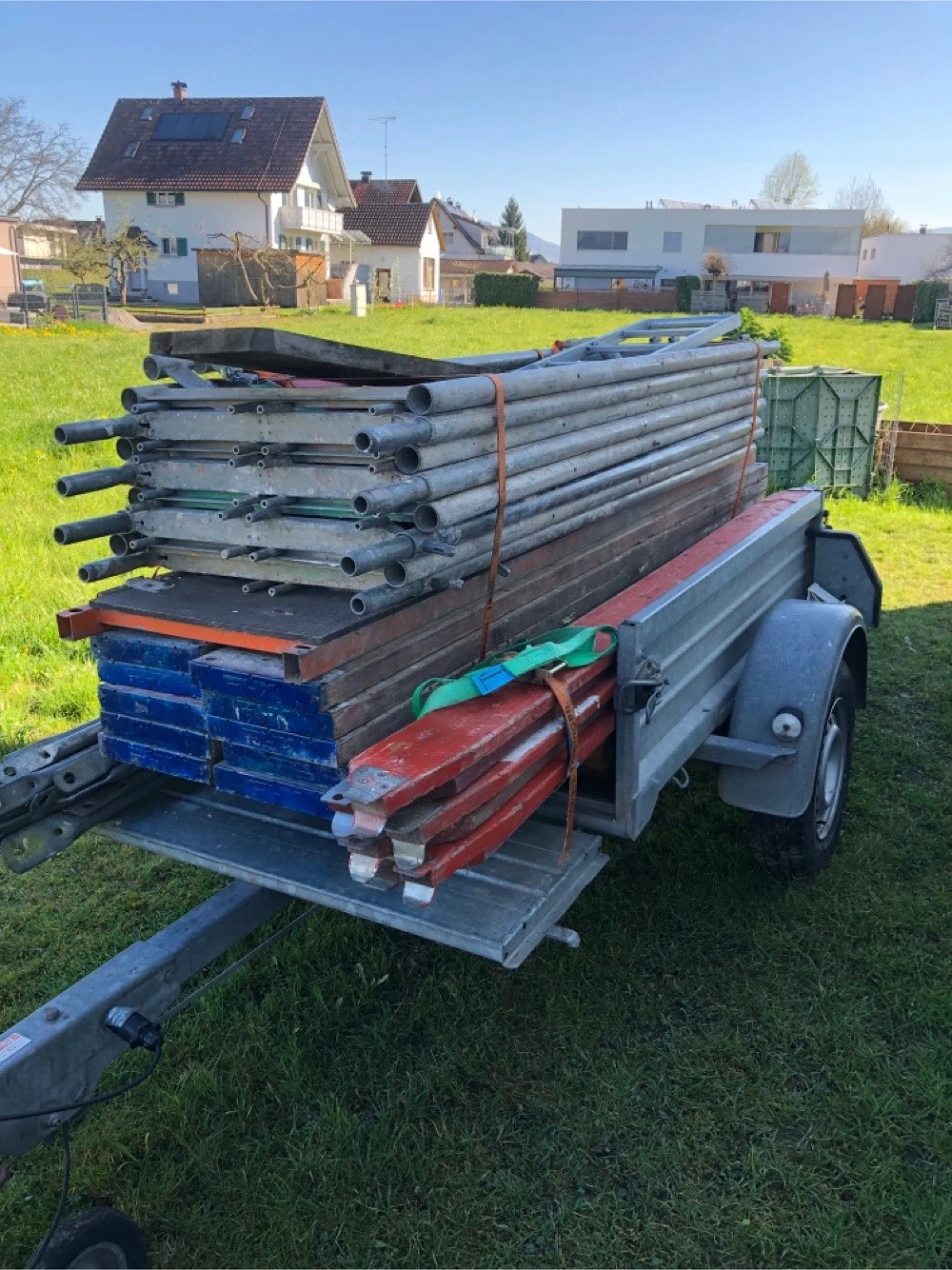 Fassaden Gerüst Rux verzinkt