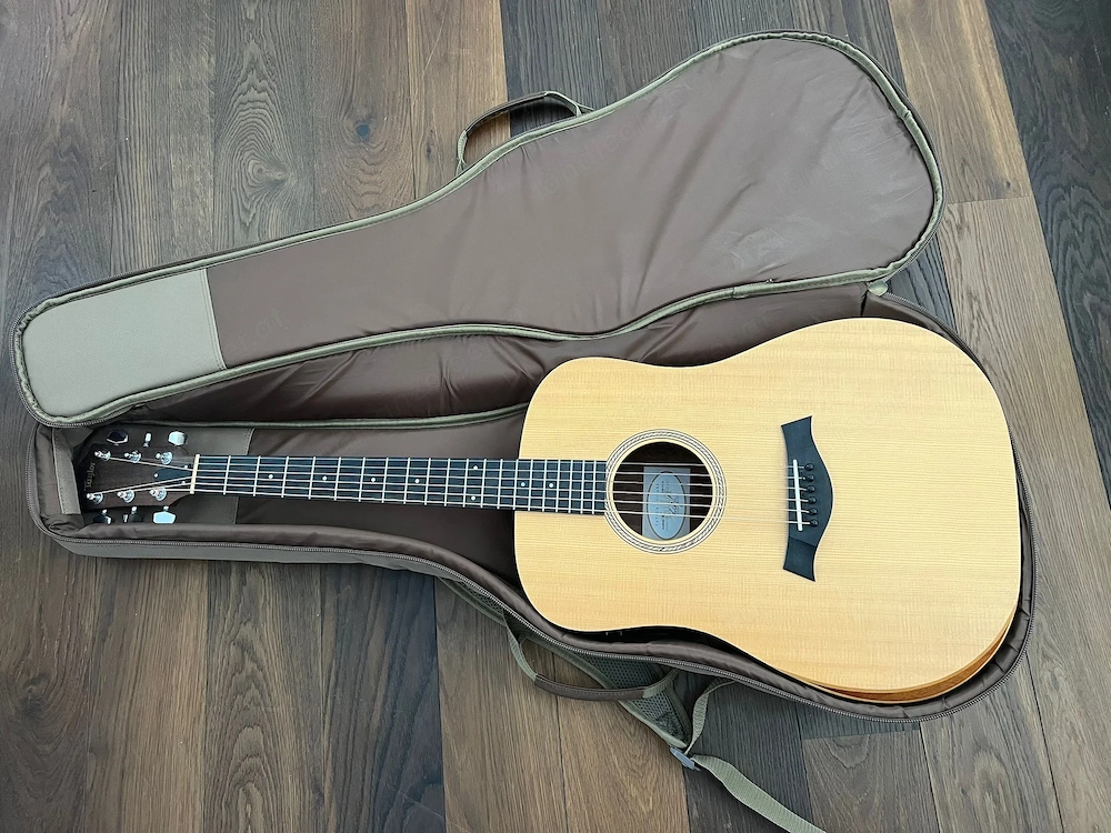 Taylor Westerngitarre   Top Zustand 