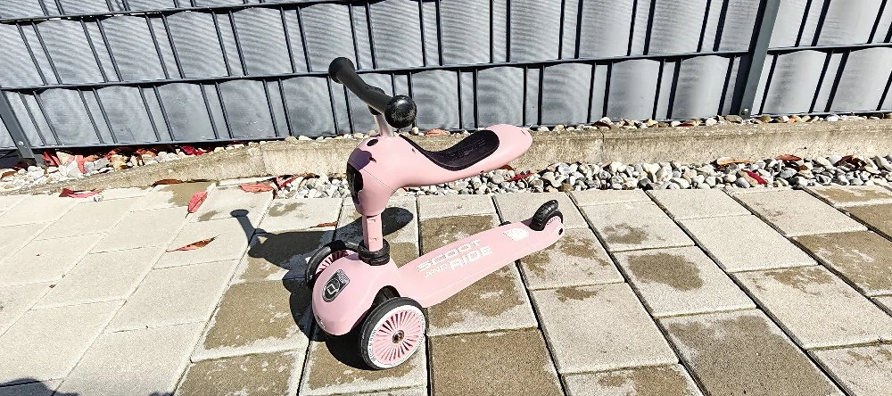 Scoot and Ride Laufrad Roller Farbe Rose