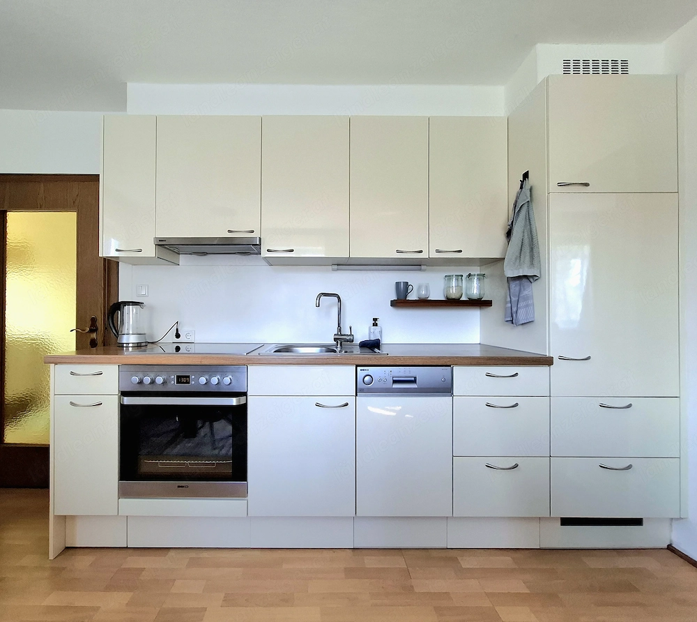 Küche inkl. Geräte zu verkaufen