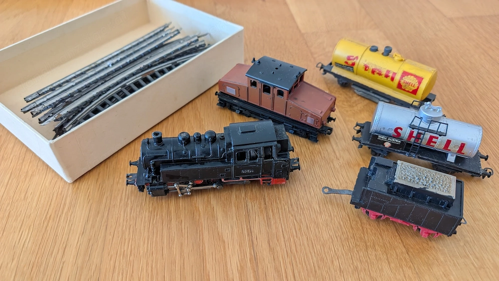 Modelleisenbahn Kleinbahn Liliput Lima H0 Lokomotive Gleise Tankwagen Kohlewagen